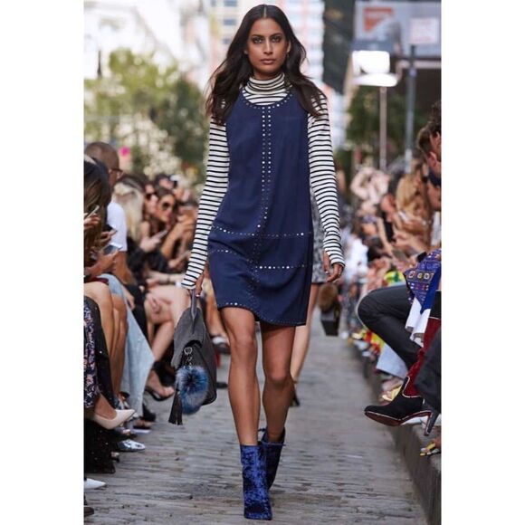 NWOB Rebecca Minkoff Bojana Too Velvet Booties in Royal Blue 6 - Picture 10 of 15